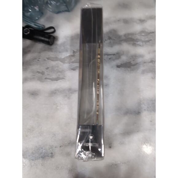 FigPin XL Dragon Ball Z Super Saiyan Goku Gold, #X3 Funimation Exclusive, Sealed - Picture 4 of 5